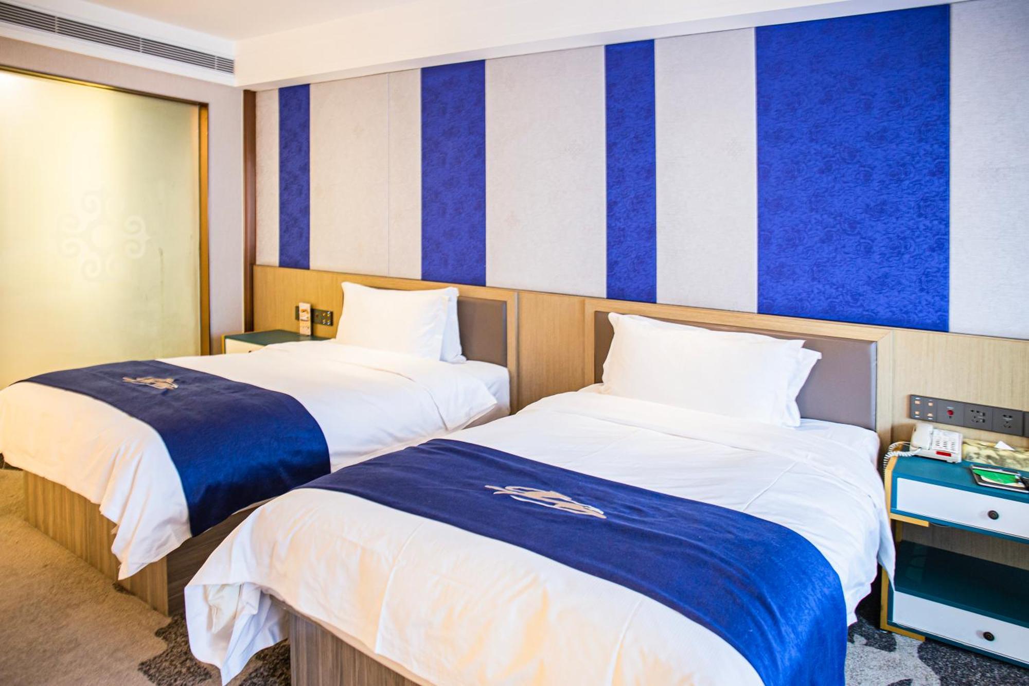 Uiles Hotel Hohhot Exterior photo